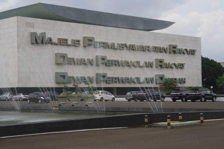 Waka Komisi II DPR Sambut Baik Ide KPK Parpol Dapat Dana Besar dari APBN
