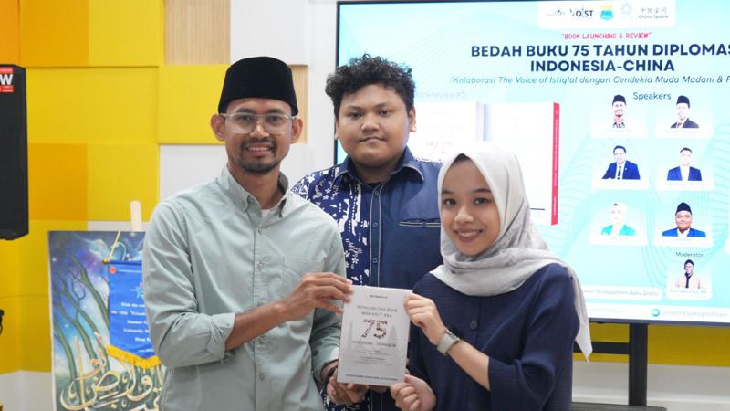 Masjid Istiqlal Bedah Buku Mengarungi Jejak Merajut Asa 75 Tahun Indonesia-Tiongkok