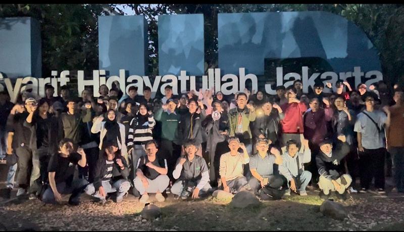 Keluarga Besar Mahasiswa UIN Jakarta Desak Reformasi DPR RI Dan Polri 