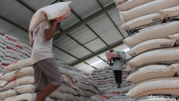 Bulog Buka Suara soal Rencana Prabowo Bikin Gudang Darurat