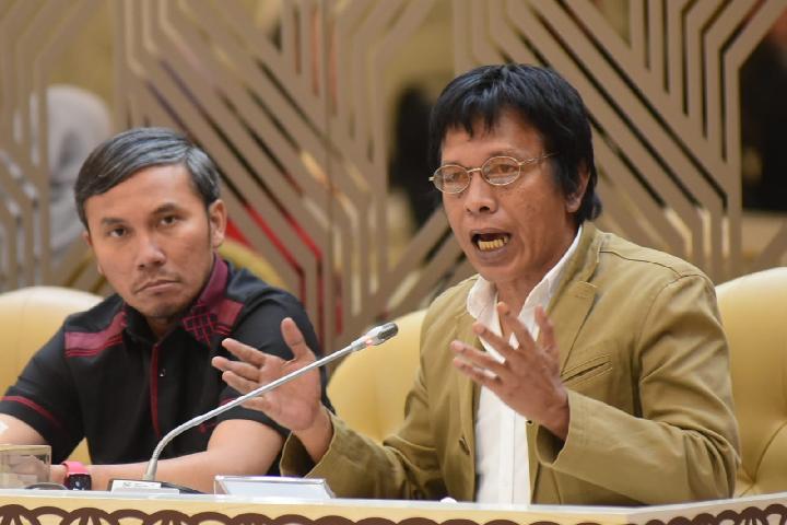 DPR Pertanyakan Kemenhub Soal Pertimbangan Perubahan Aturan Potongan Tarif Ojol