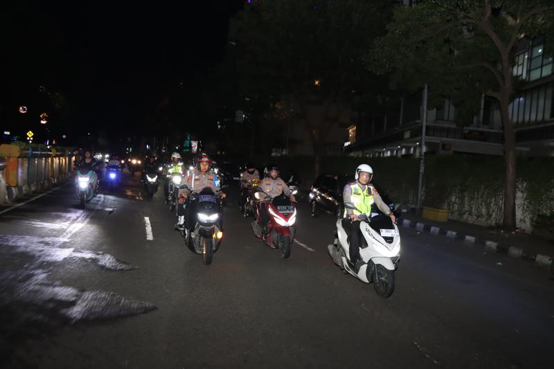 Maraknya  Premanisme, Kapolres Pimpin Patroli Lokasi Keramaian di Tangerang